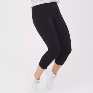 AERIE Black Leggings with pockets